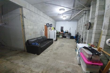 Photo of property in 33 Findlay Street, Moturoa, New Plymouth, 4310