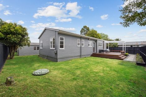 Photo of property in 29 Kaipara Portage Road, Riverhead, 0820