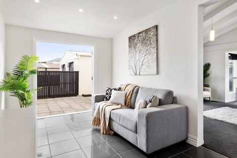 Photo of property in 64 Ellesmere Avenue, Miramar, Wellington, 6022