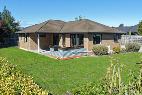 Photo of property in 10 Les Wakefield Road, Mapua, 7005