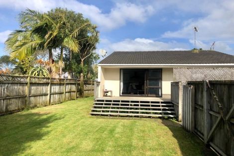 Photo of property in 2/81a Salisbury Road, Birkdale, Auckland, 0626