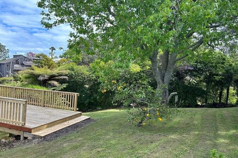 Photo of property in 30 Heathcote Road, Castor Bay, Auckland, 0620