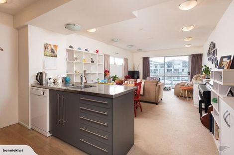 Photo of property in Sol Apartments, 21/37 Jessie Street, Te Aro, Wellington, 6011