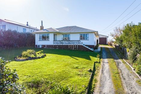 Photo of property in 30 Bickerstaffe Road, Maungaturoto, 0520