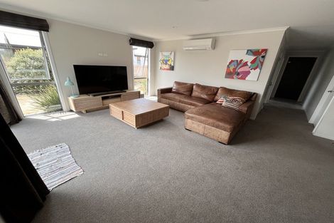 Photo of property in 37 Youngberry Drive, Richmond, 7020