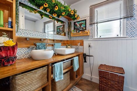 Photo of property in 49 Station Road, Te Kamo, Whangarei, 0112