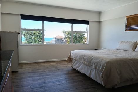 Photo of property in 43 North Shore Road, Eskdale, Napier, 4182