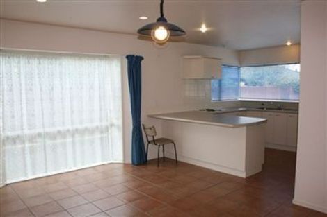 Photo of property in 4a Roche Avenue, Upper Riccarton, Christchurch, 8041