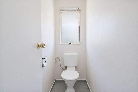 Photo of property in 13 Legacy Drive, Henderson, Auckland, 0612