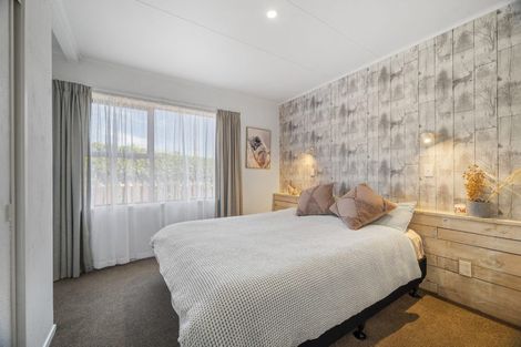 Photo of property in 21 Carter Drive, Pomare, Rotorua, 3015