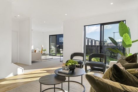 Photo of property in 3/241 Hill Road, The Gardens, Auckland, 2105