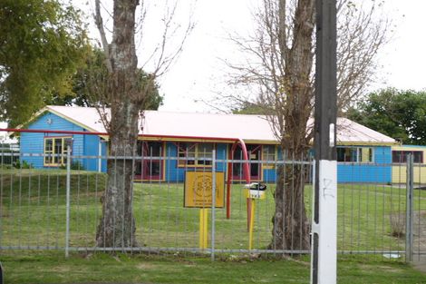 Photo of property in 28 Mervan Street, Mangere East, Auckland, 2024