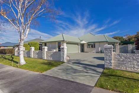 Photo of property in 51 Durrell Way, Rolleston, 7614