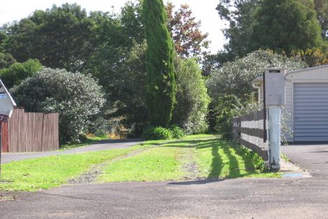 Photo of property in 17 Bridgens Avenue, Te Atatu Peninsula, Auckland, 0610