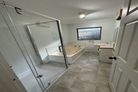 Photo of property in 9/19 Gardner Avenue, New Lynn, Auckland, 0600