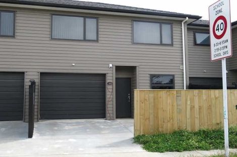 Photo of property in 2u4 Rosalind Street, Deanwell, Hamilton, 3206