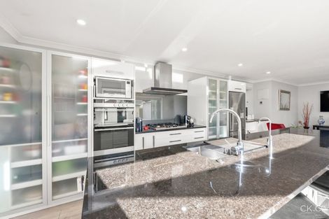 Photo of property in 4 Lockett Street, Waterloo, Lower Hutt, 5011