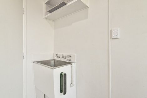 Photo of property in 805a Hastings Street North, Hastings, 4122