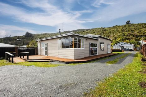 Photo of property in 6 Blackmore Street, Greymouth, 7805