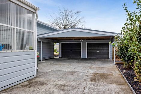 Photo of property in 30 Kahikatea Street, Inglewood, 4330