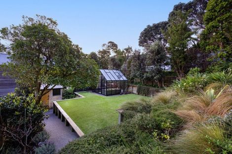 Photo of property in 56 Overtoun Terrace, Hataitai, Wellington, 6021