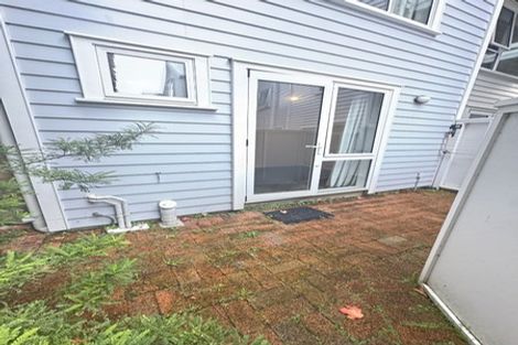 Photo of property in Pirie Street Townhouses, 20/35u Pirie Street, Mount Victoria, Wellington, 6011
