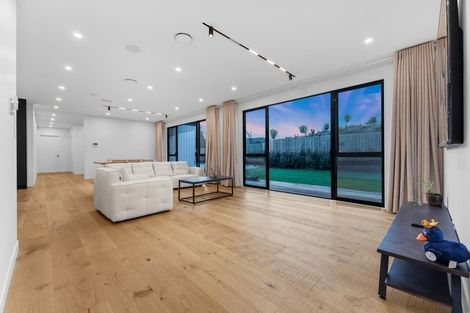 Photo of property in 6 Peet Row, Pokeno, 2471