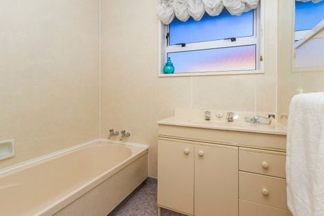 Photo of property in 24 Coleridge Place, Stoke, Nelson, 7011