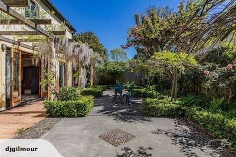 Photo of property in 12 Hewitts Road, Merivale, Christchurch, 8014