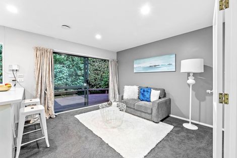 Photo of property in 151f Colwill Road, Massey, Auckland, 0614