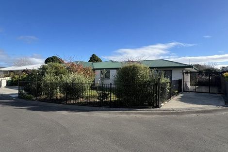Photo of property in 7 Gregory Grove, Clive, 4102