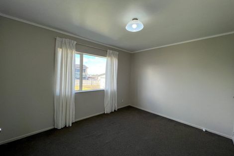 Photo of property in 10 Richard Road, Mangere, Auckland, 2022