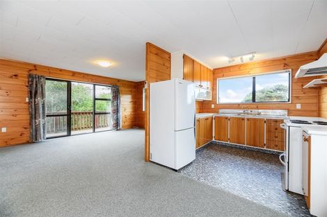 Photo of property in 57 Cliff View Drive, Green Bay, Auckland, 0604