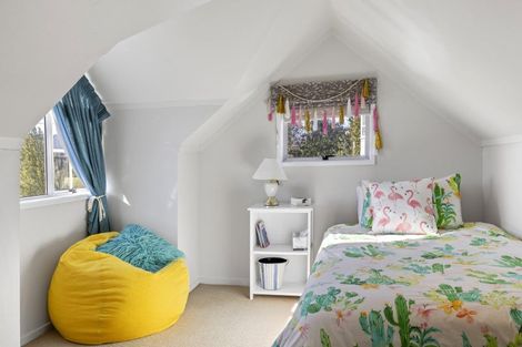 Photo of property in 26 Aubrey Crescent, Rainbow Point, Taupo, 3330