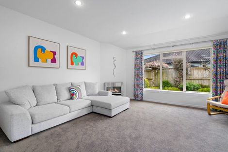 Photo of property in 7 Norfolk Drive, Cambridge, 3434