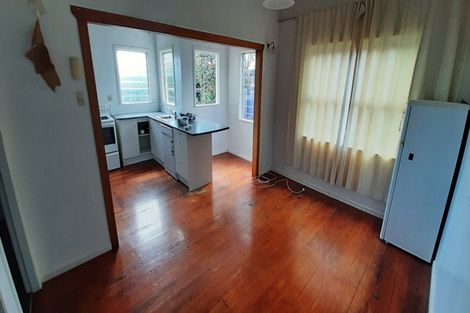 Photo of property in 8 School Road, Morningside, Auckland, 1021