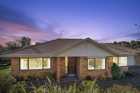 Photo of property in 9 Milan Drive, Glen Eden, Auckland, 0602