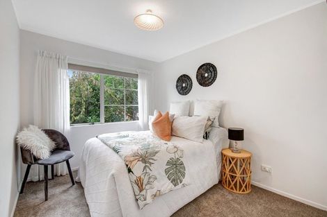 Photo of property in 12 Godwin Court, Unsworth Heights, Auckland, 0632