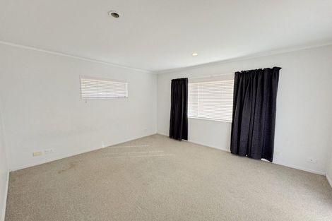 Photo of property in 10 Riplington Road, Huntington Park, Auckland, 2013