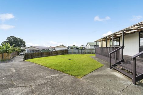 Photo of property in 11 Starforth Place, Henderson, Auckland, 0612