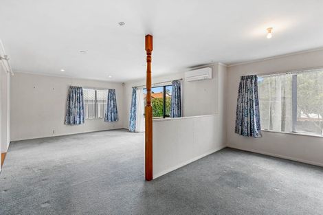 Photo of property in 7 Gala Place, Henderson, Auckland, 0612