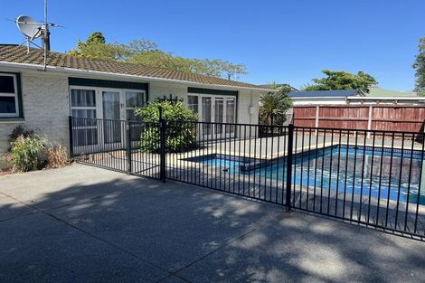 Photo of property in 6 Colligan Street, Upper Riccarton, Christchurch, 8041