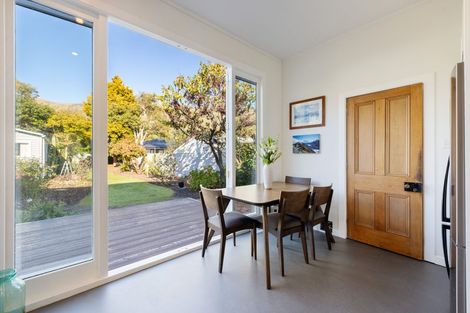 Photo of property in 18 Rollin Street, Heathcote Valley, Christchurch, 8022