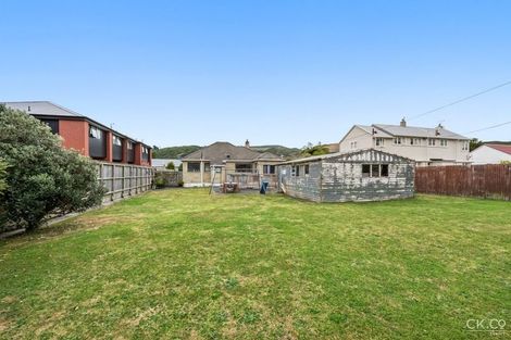 Photo of property in 18 Biddle Crescent, Taita, Lower Hutt, 5011