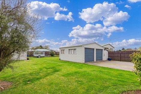 Photo of property in 9 Amelia Street, Woodville, 4920