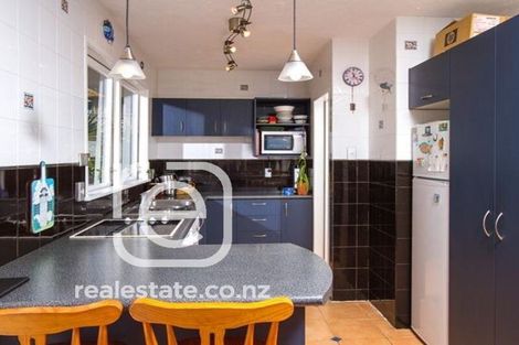Photo of property in 84 Glamorgan Drive, Torbay, Auckland, 0630