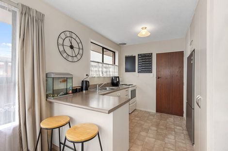 Photo of property in 2/62 Highsted Road, Bishopdale, Christchurch, 8053