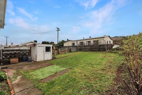 Photo of property in 5 Takatimu Way, Johnsonville, Wellington, 6037