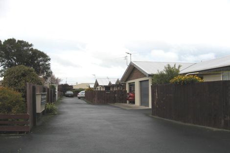 Photo of property in 2/205 Oxford Street, South Dunedin, Dunedin, 9012