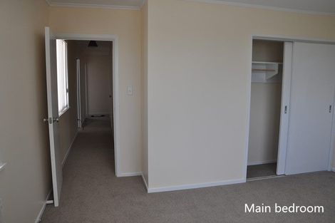Photo of property in 9 Statesman Street, Henderson, Auckland, 0612